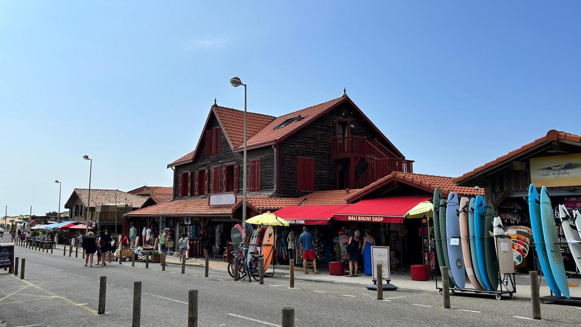 Jolie Maison De Vacances Avec Terrasse Et Jardin Saint-Julien-en-Born Eksteriør bilde
